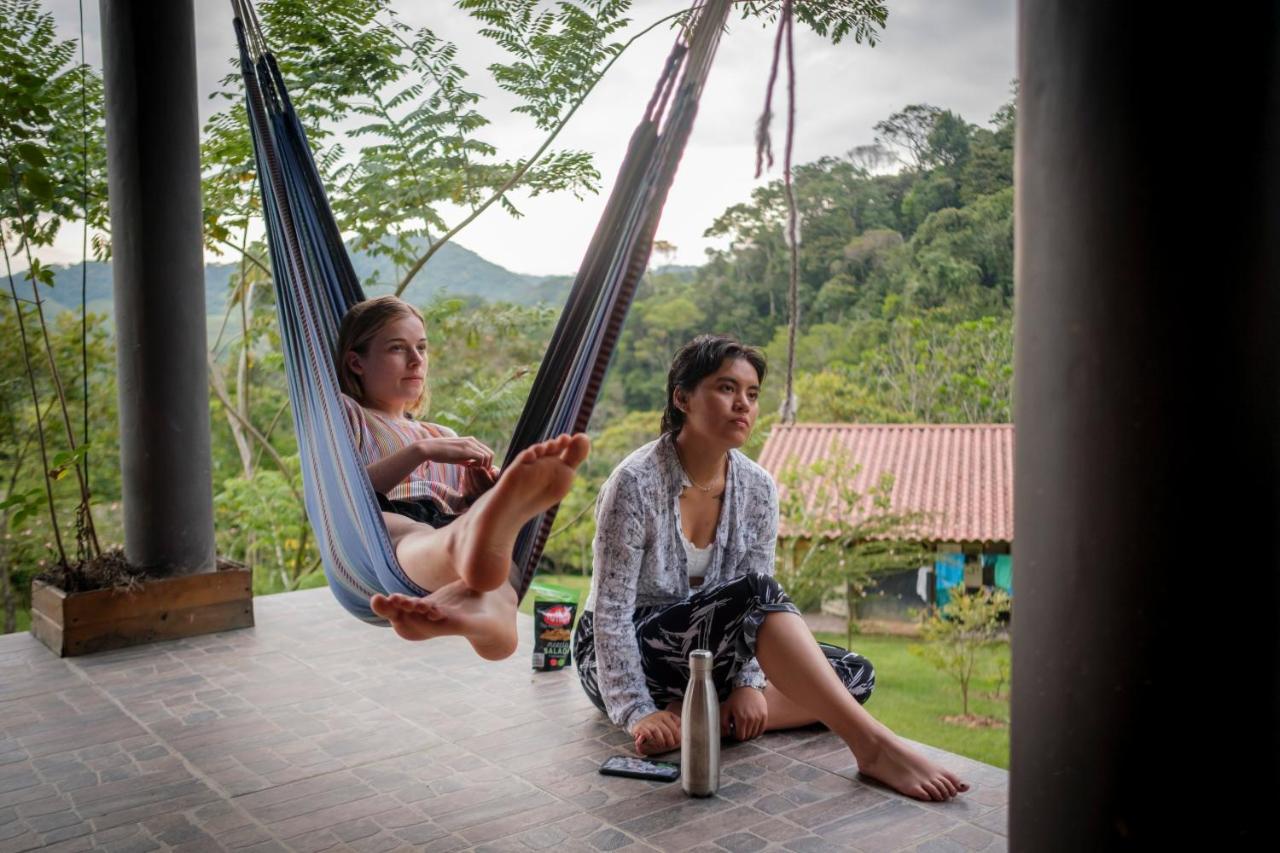 La Perla Negra - Black Pearl Eco Hostel Сан-Рафаэль Экстерьер фото